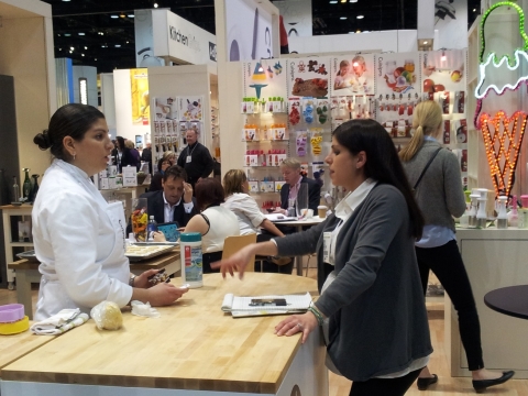 Housewares Show Gives Back to Five Chicago-based Charities alt